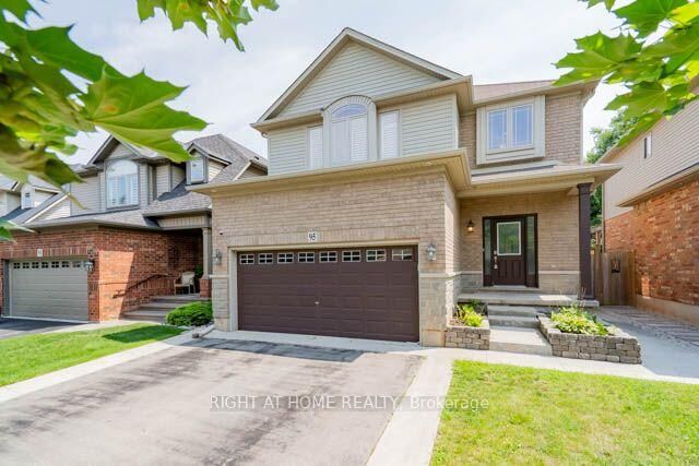 95 Hemlock Way — photo 1