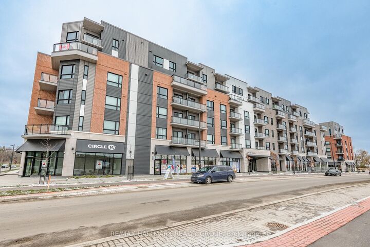 Property Photo: 1350 Hemlock Road 404 ON K1K 5C2