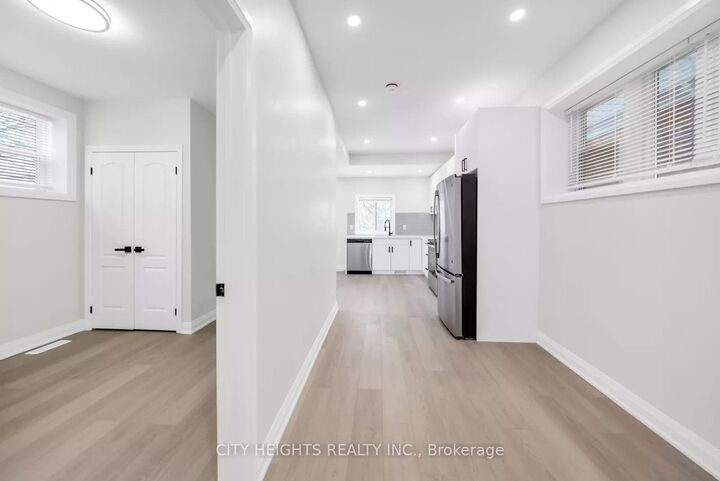 Photo de la propriété:  124 Church Street 2  ON N2G 2S4 