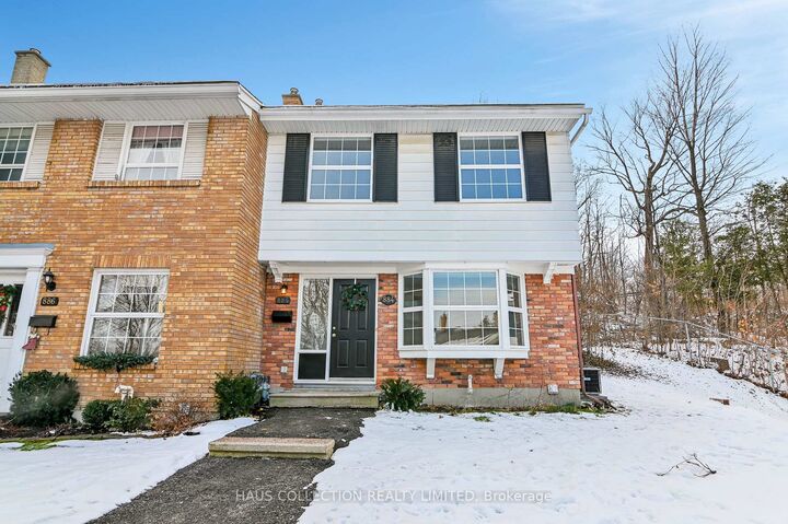 Property Photo: 884 Walkley Road ON K1V 6R5