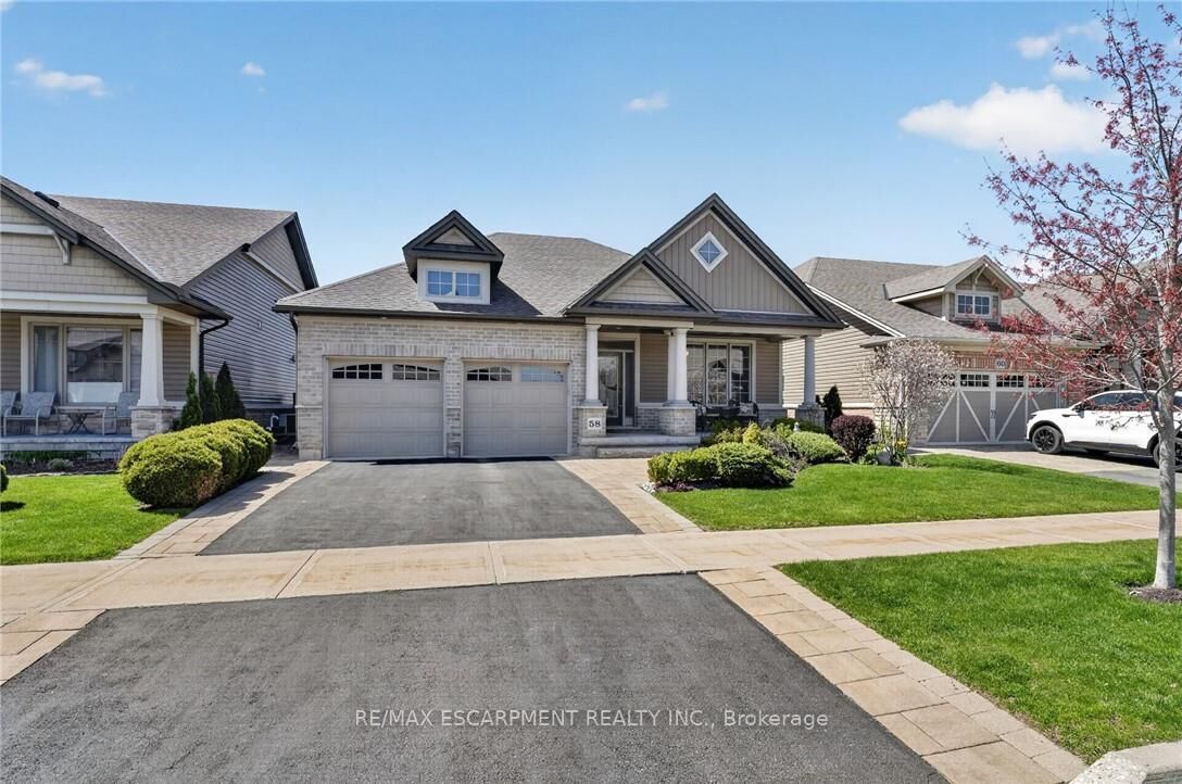 Property Photo: 58 Forestview Court ON L0R 2A0