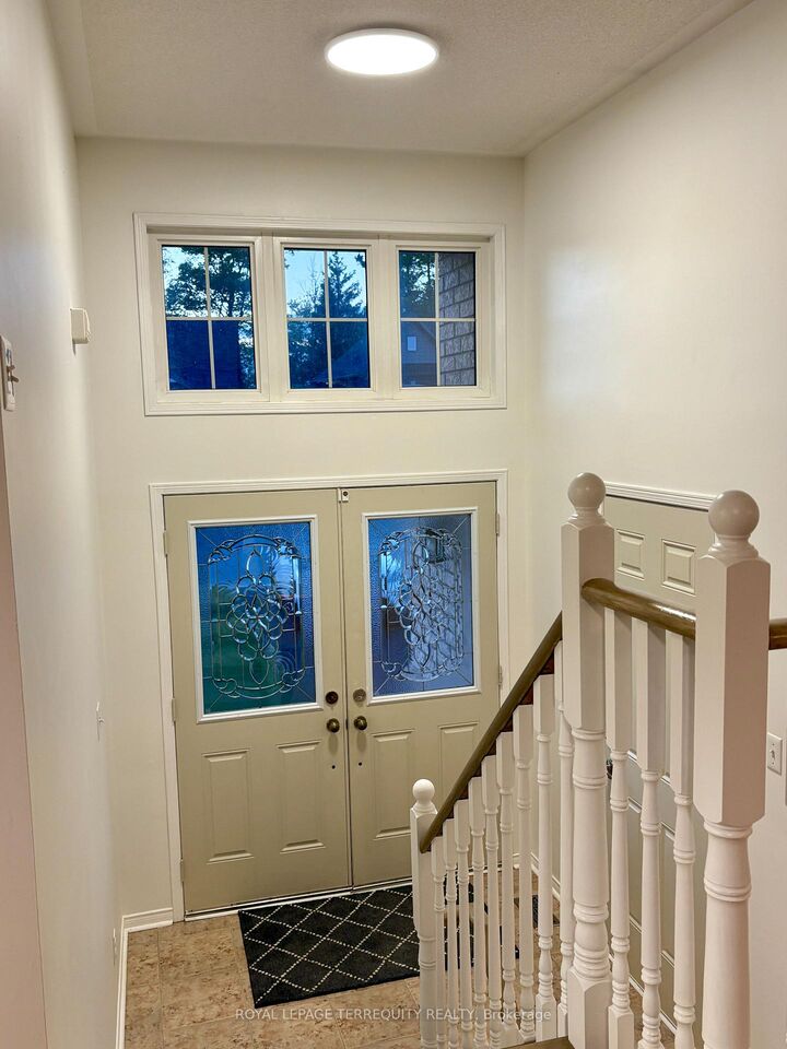 Property Photo:  55 Regina Boulevard  ON L9Z 1M8 