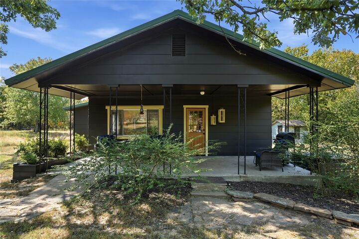 Property Photo: 10621 S Hwy 10 OK 74435