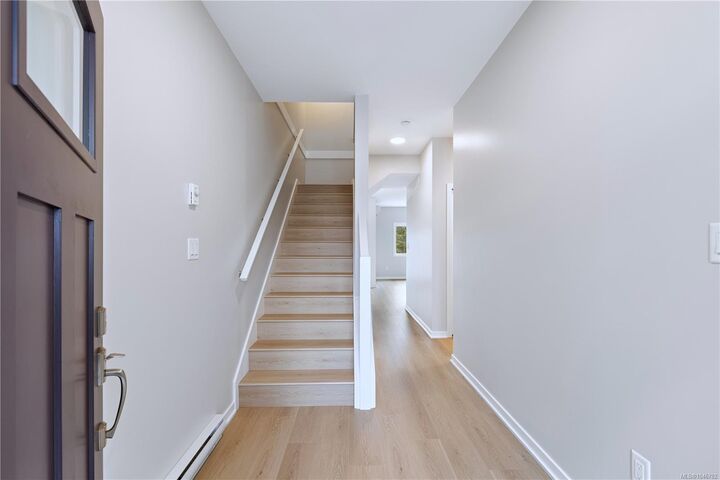 Property Photo: 2875 Ledgestone Cres BC V9B 7C4