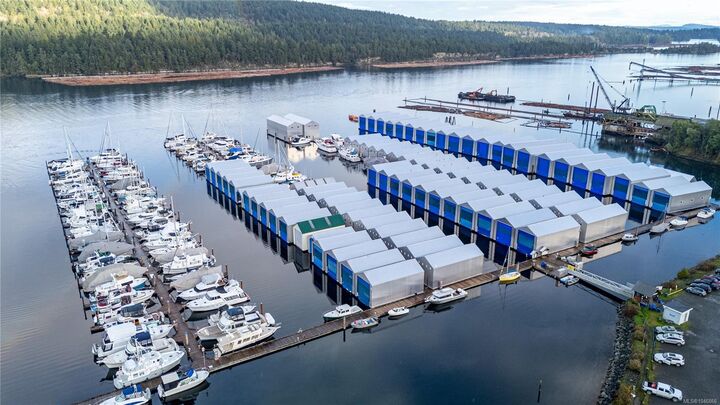 Property Photo: 118 Marina View Dr BC V9G 0C5