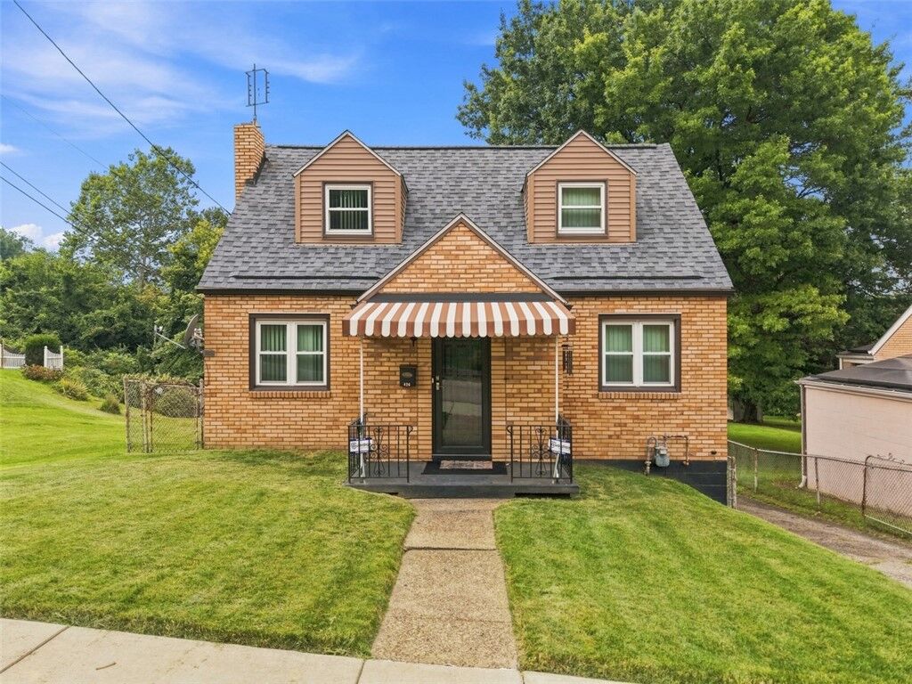 Property Photo: 426 Miller Ave PA 15110