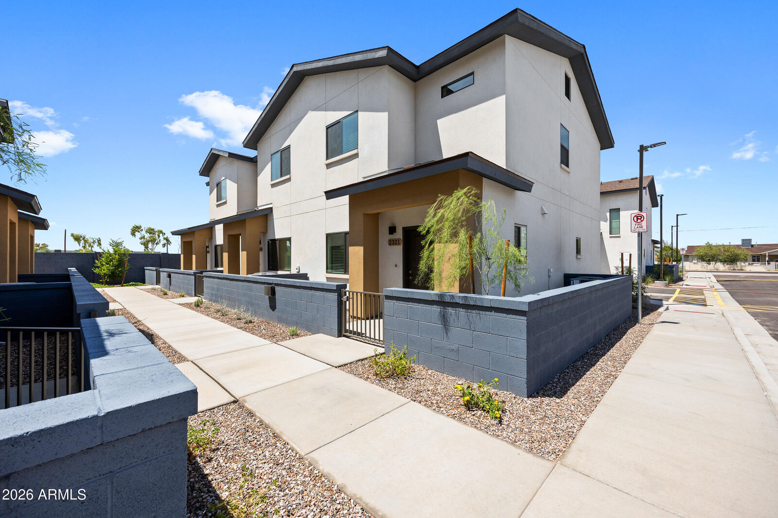 Property Photo:  2315 E McArthur Drive  AZ 85288 