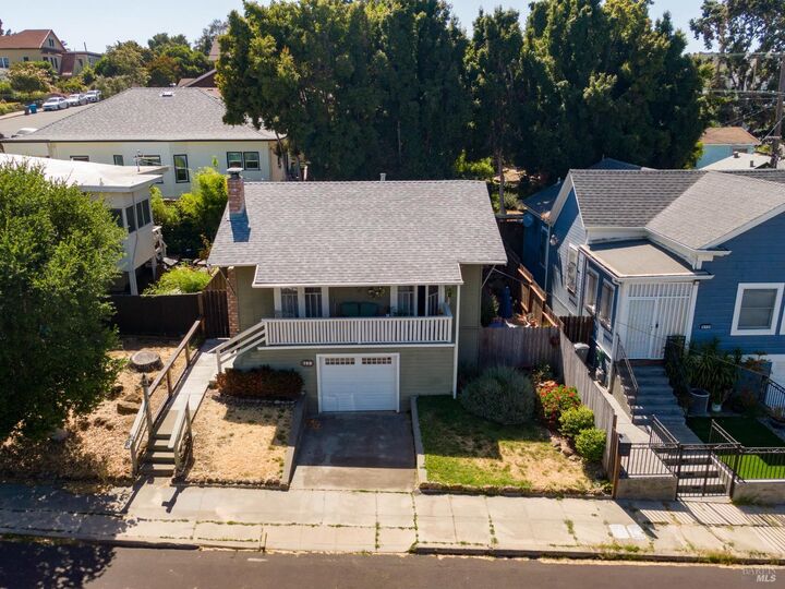 Property Photo:  807 El Dorado Street  CA 94590 