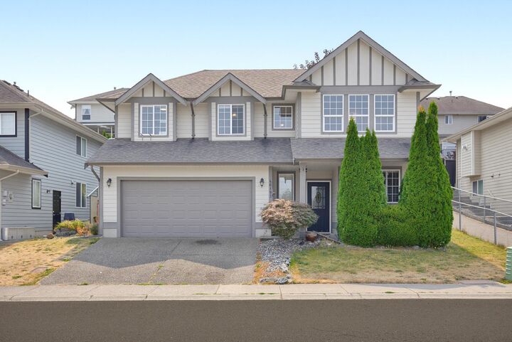 Property Photo:  46193 Stoneview Drive  BC V2R 5W8 