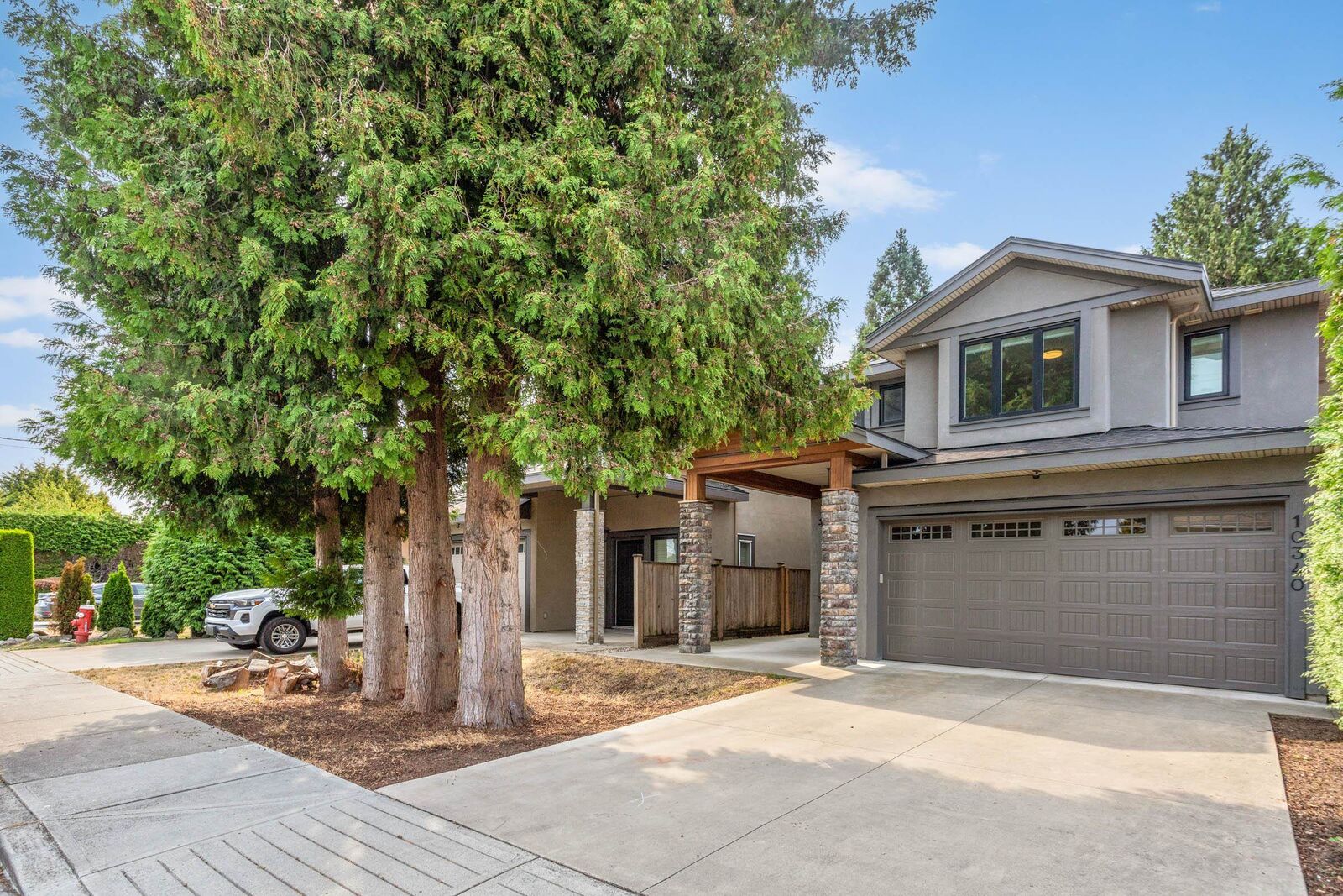 Property Photo:  10340 Odlin Road  BC V6X 1E2 