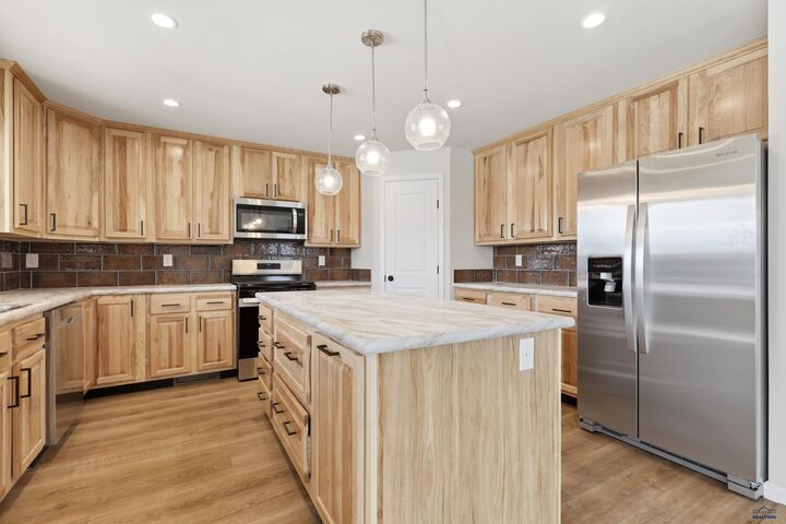 Property Photo:  1661.158 E Philadelphia Home 158  SD 57701 