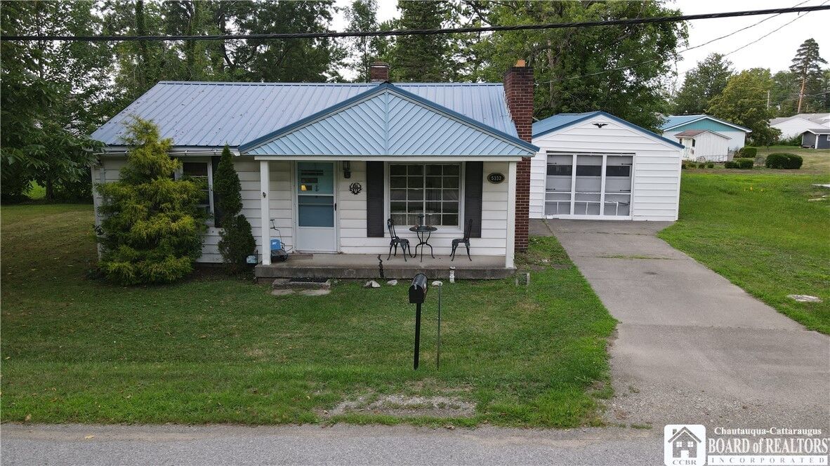 Property Photo: 5332 Van Buren Bay Court NY 14048