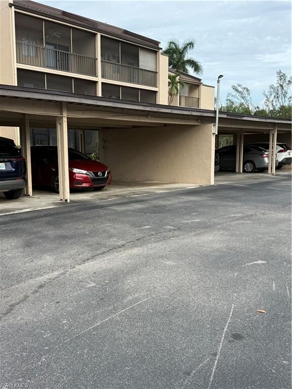 Property Photo:  3150 Shorewood Ln 206  FL 33907 