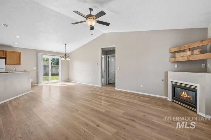 Property Photo: 1716 W Plum Court ID 83651