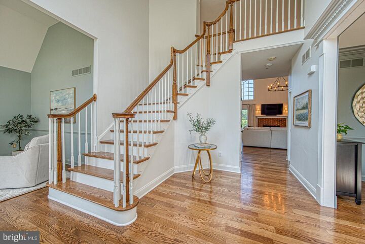 Property Photo:  5 Heather Way  PA 19073 