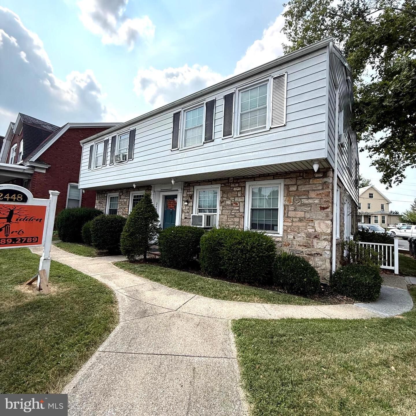 Property Photo: 2448 Walnut Street PA 17103