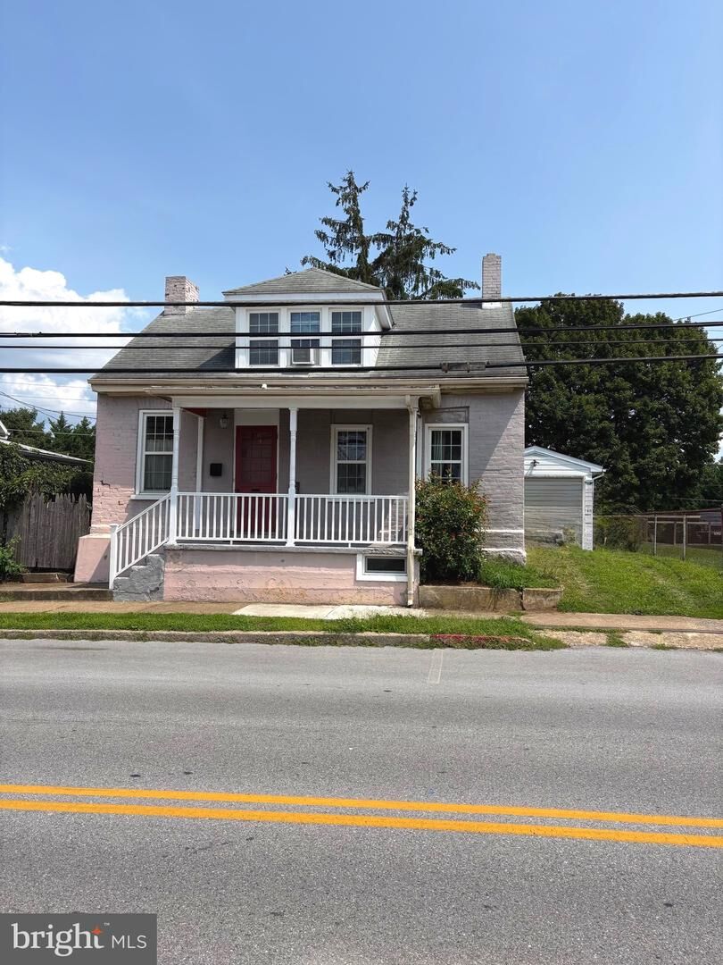 Property Photo:  105 S Artizan Street  MD 21795 