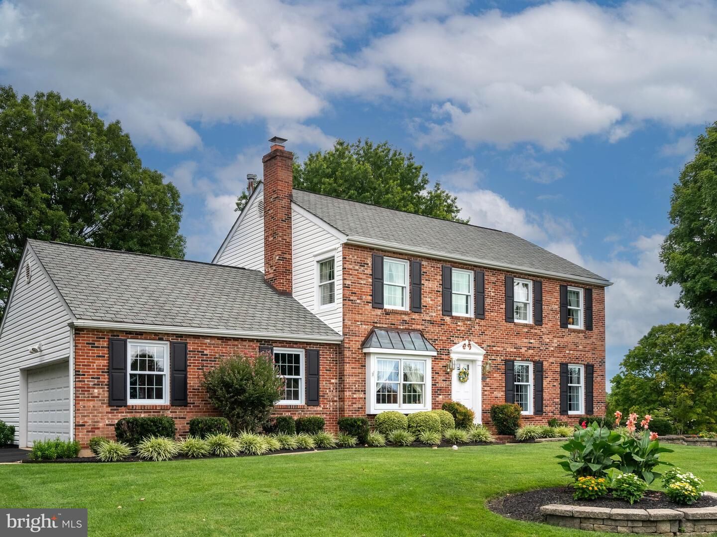 Property Photo:  833 Marrones Court  PA 19382 