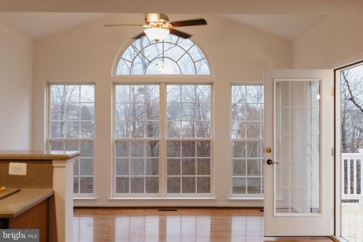Property Photo:  18061 Camdenhurst Drive  VA 20155 