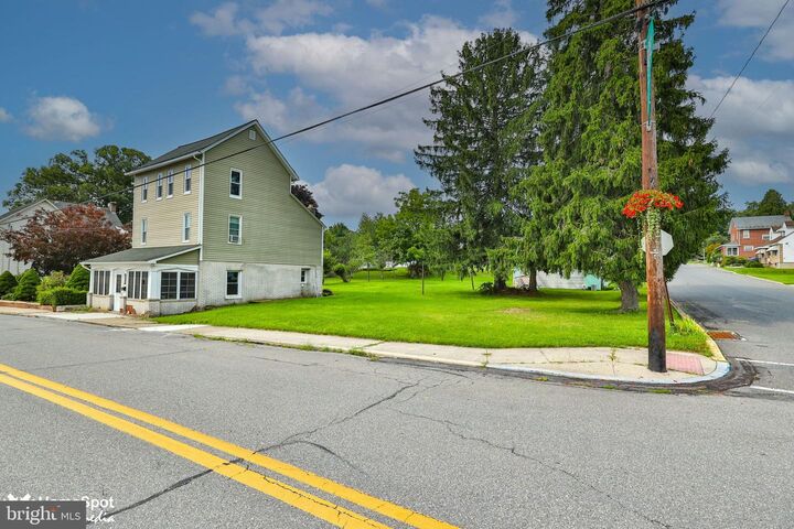 Property Photo: 726 Garibaldi Avenue PA 18013