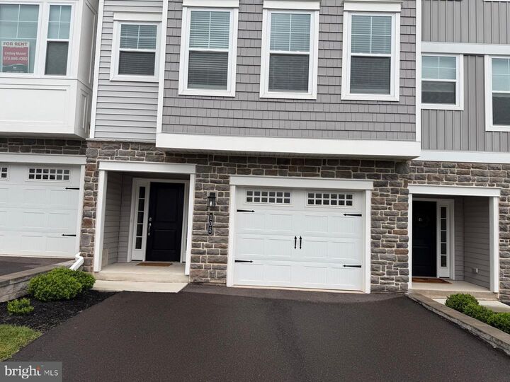 Property Photo: 105 Larrabee Way PA 19468