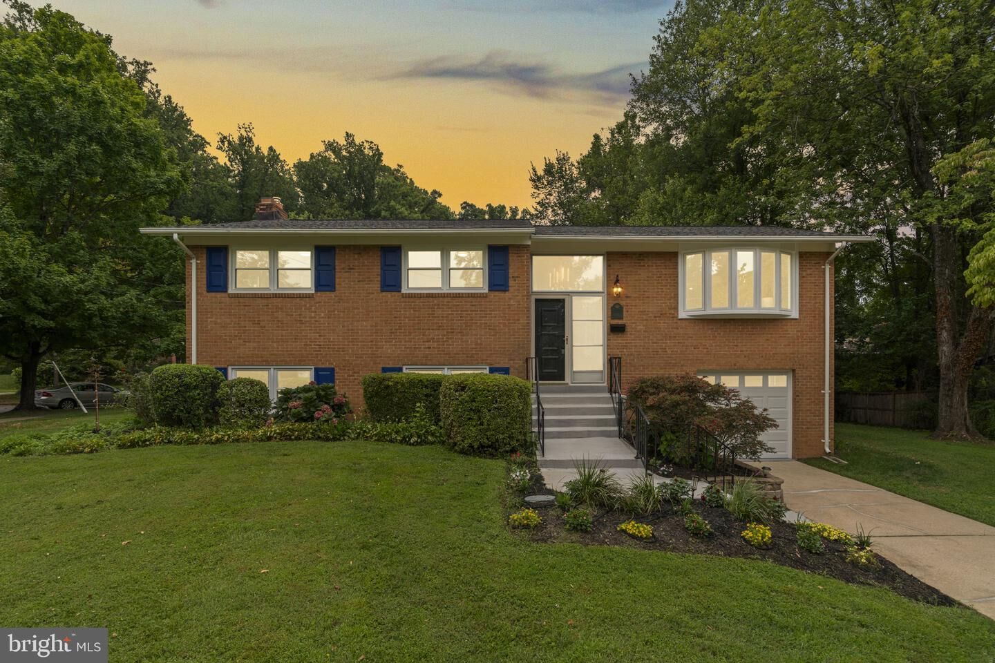 Property Photo: 6412 Hollins Drive MD 20817