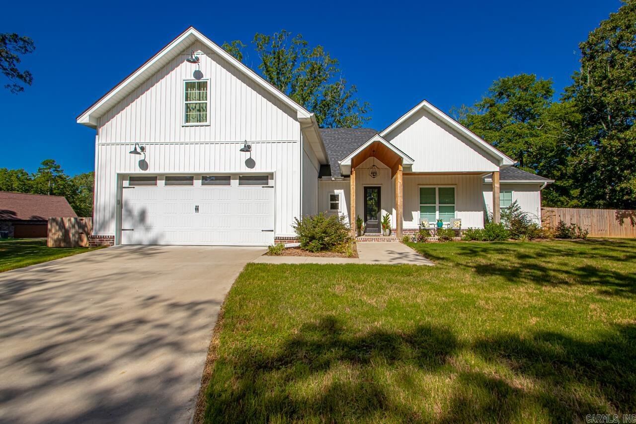 Property Photo: 5947 Beth Lane AR 72019