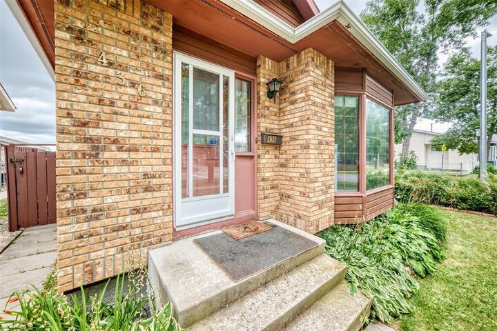 Property Photo:  436 Novavista Drive  MB R2N 3V9 