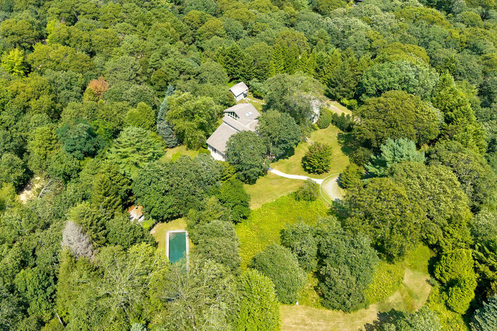 Property Photo:  99 Oak Lane  MA 02575 