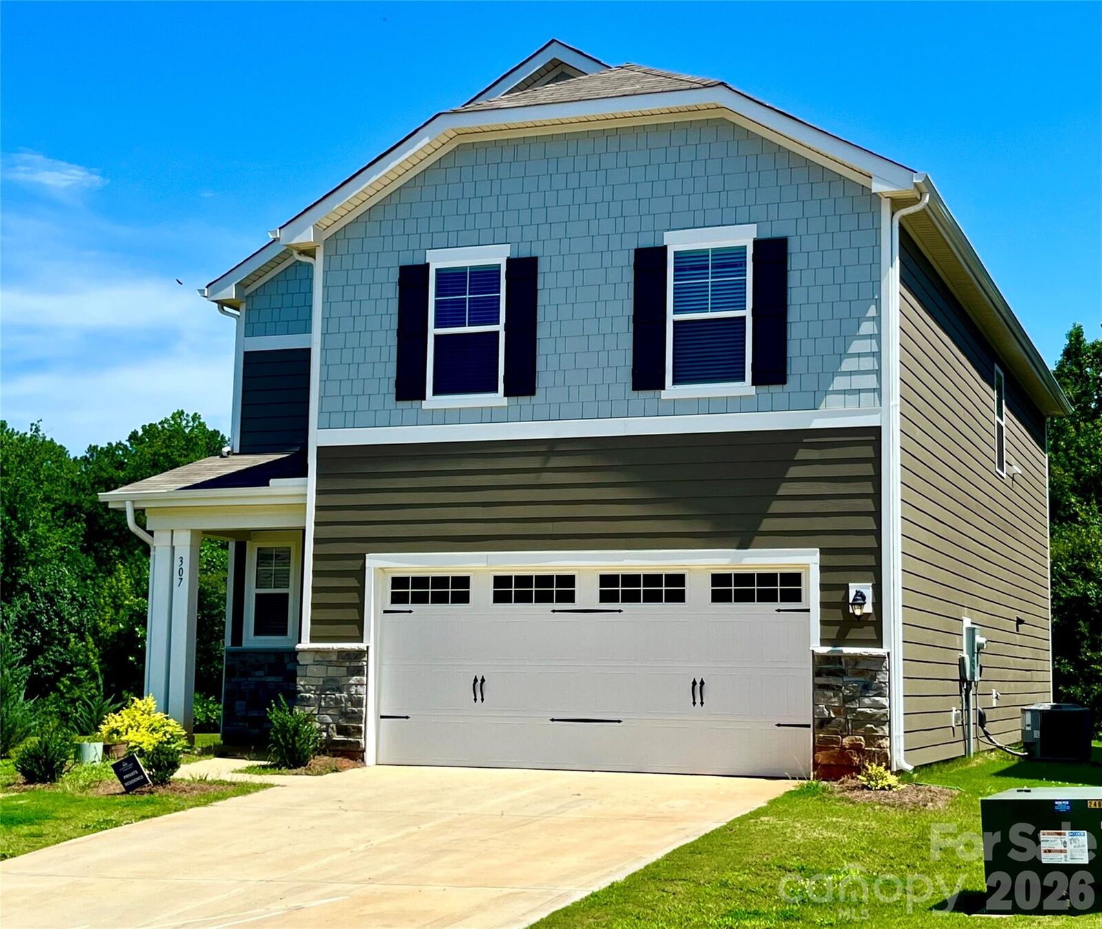 Property Photo: 307 Bezelle Avenue SC 29745