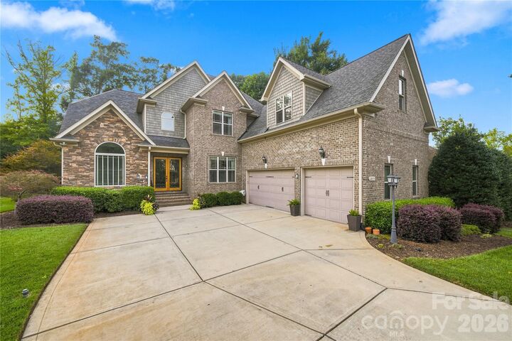 Property Photo:  2455 Shiny Leaf Drive  NC 28037 