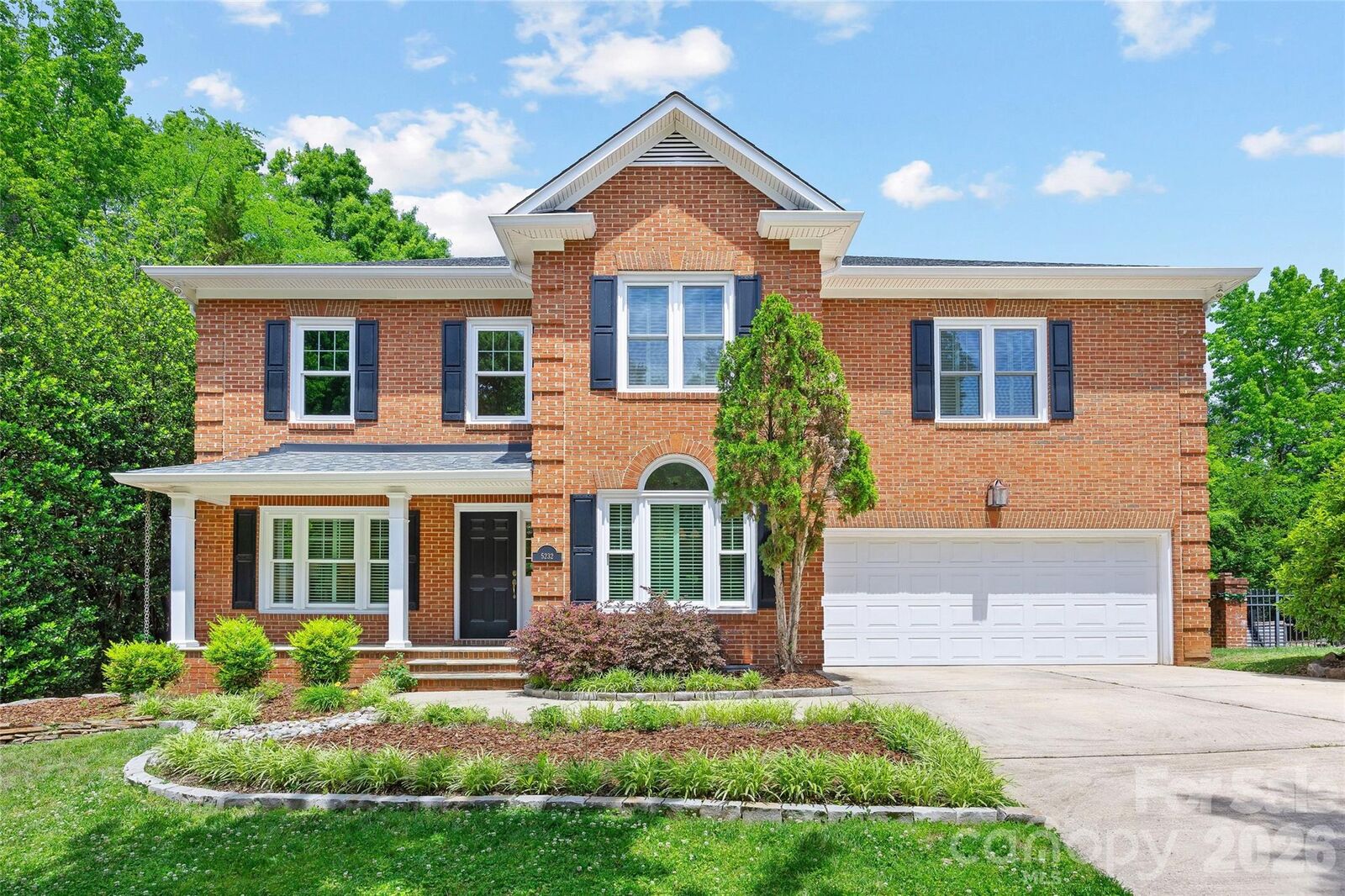 Property Photo: 5232 Colony Road NC 28226