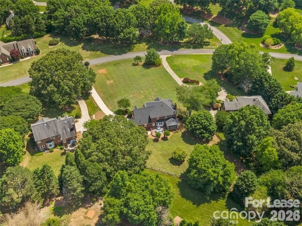 Property Photo: 6135 Highview Road NC 28104