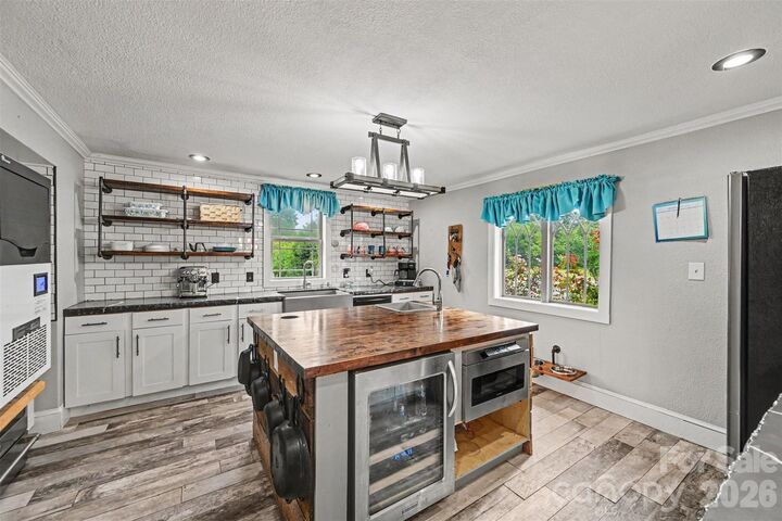 Property Photo:  106 Guffey Road  NC 28021 