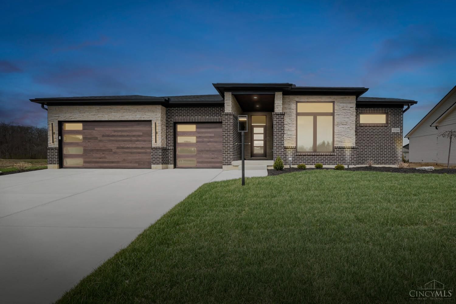 Property Photo:  1226 Normandy Rue  OH 45458 