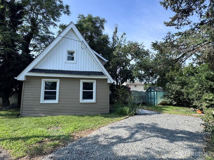 Property Photo:  6 Seaglade Circle B  NJ 07735 