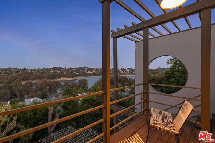Property Photo: 2276 Moreno Dr CA 90039