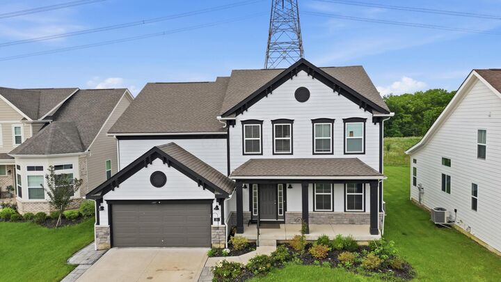 Property Photo:  195 Harness Way  OH 43015 