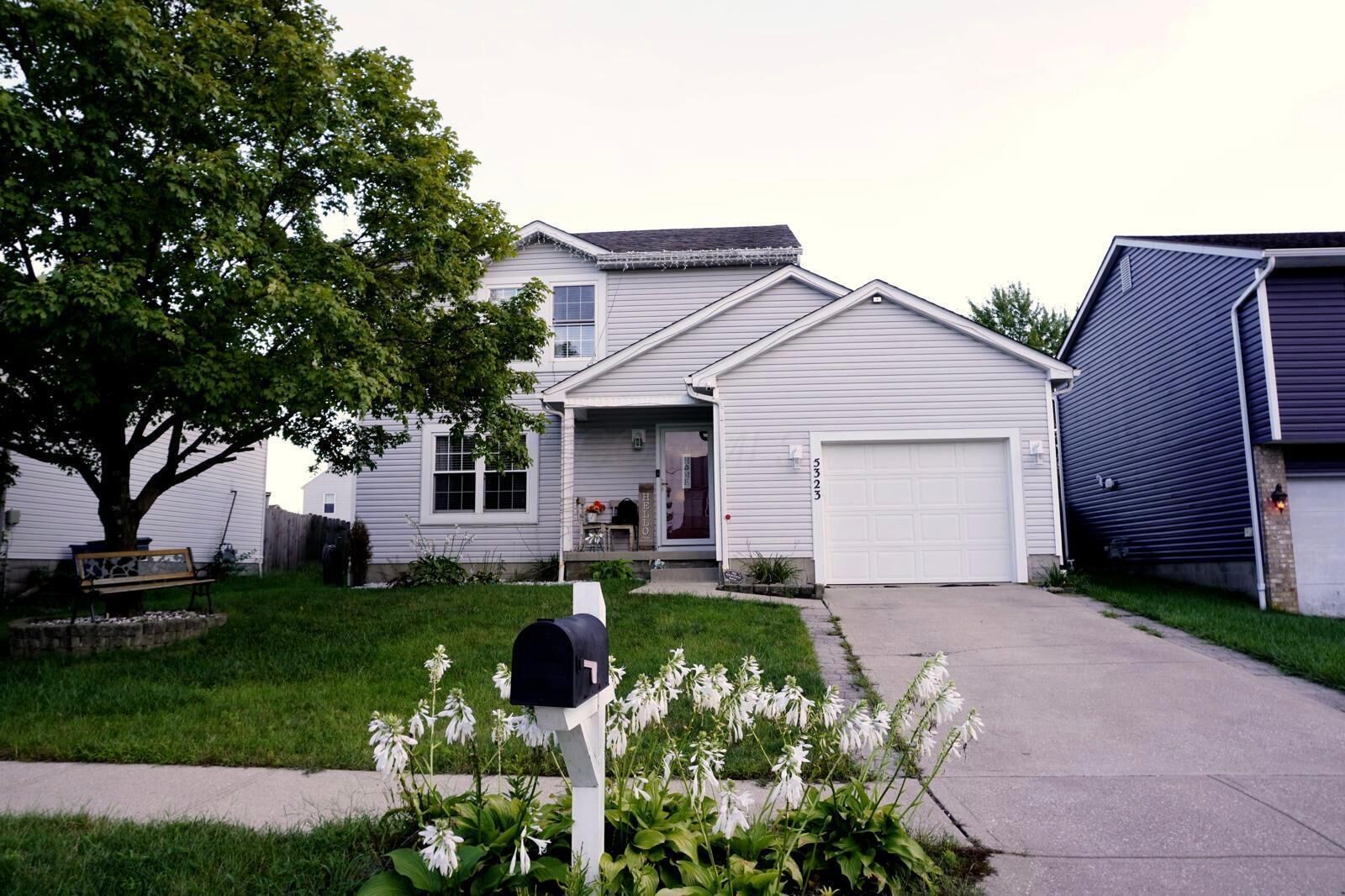 Property Photo: 5323 Cherry Bud Court OH 43228