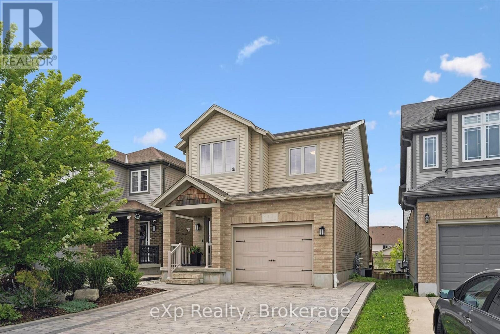 Property Photo: 43 Goldenview Drive ON N1E 0M5