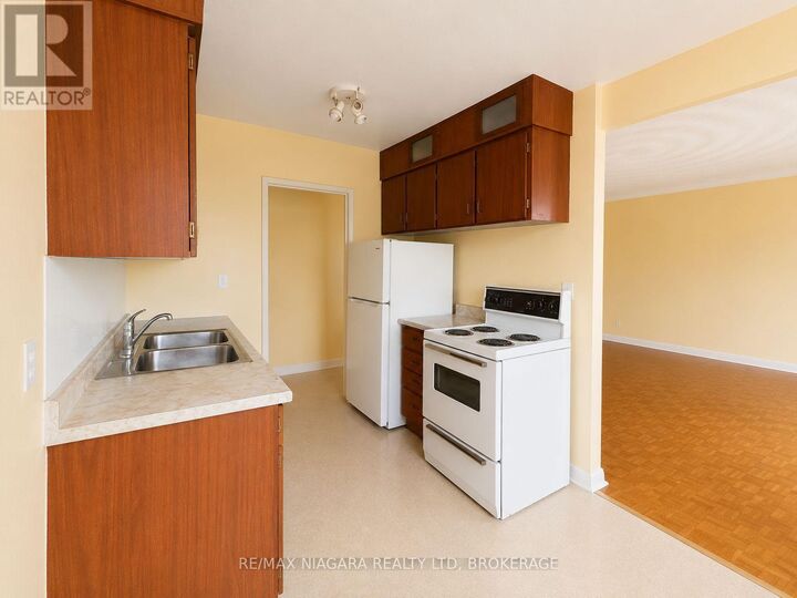 Property Photo:  99 Church Street 309  ON L2R 3E1 