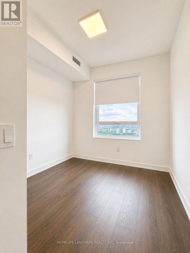 Property Photo:  609 Sherbourne Street 5109  ON M4X 0A4 