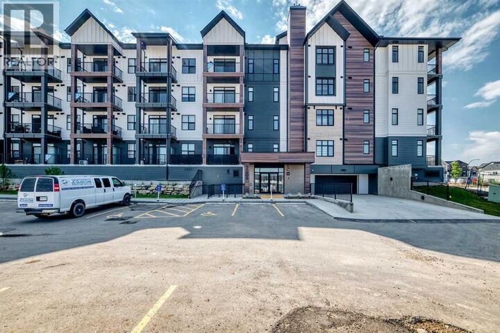 Property Photo:  430 Sage Hill Road Northwest  AB T3R 2J9 