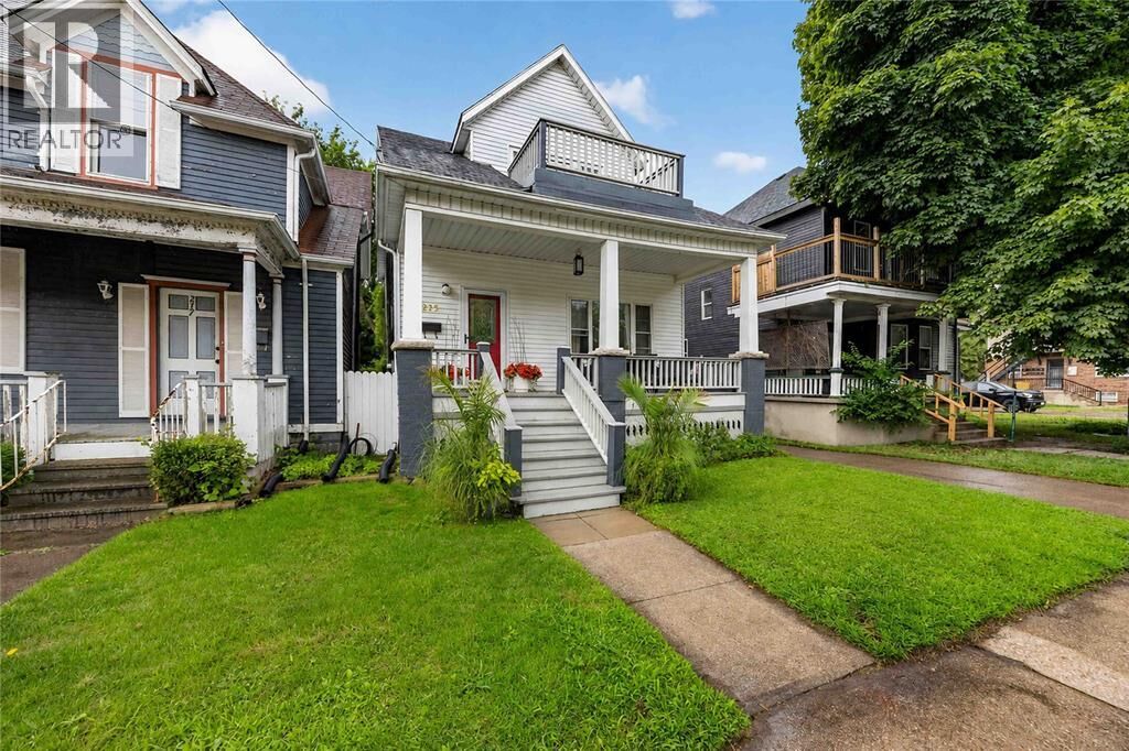 Property Photo:  215 George Street  ON N7T 4N8 