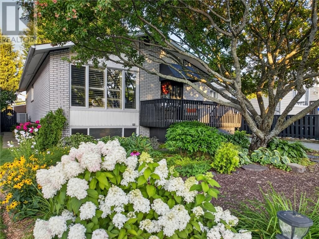 Property Photo: 352 Charette Avenue ON P0M 1L0