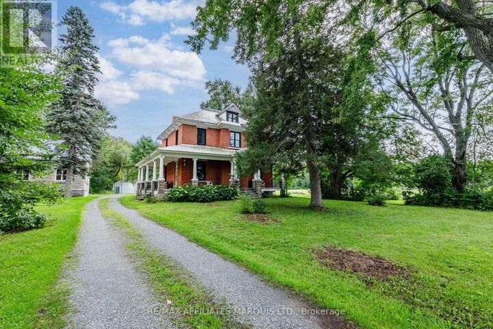 Property Photo: 19084 Kenyon Concession Rd 5 Road ON K0C 1A0