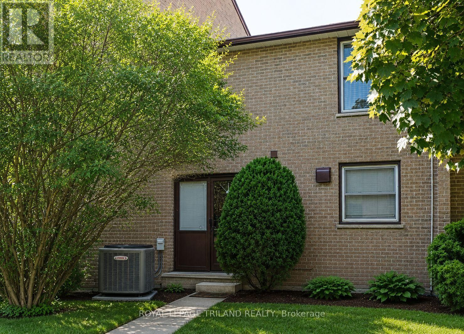 Property Photo:  624 Wonderland Road South  ON N6H 4Y8 