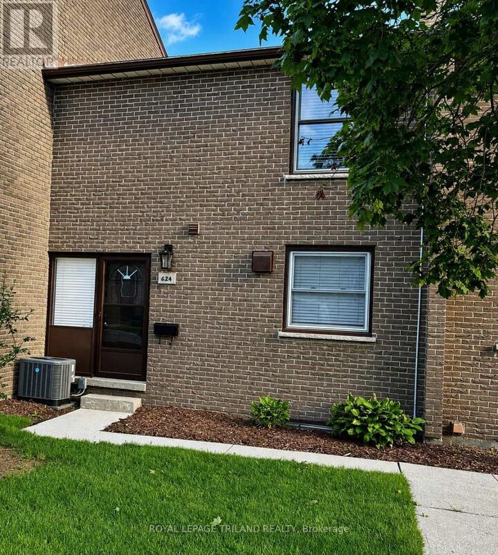 624 Wonderland Road South — photo 1
