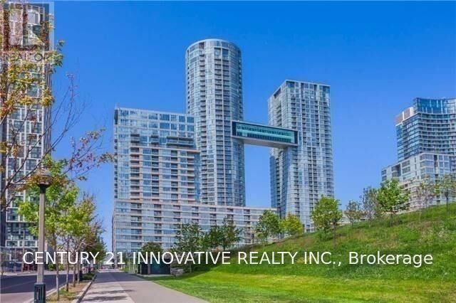 Property Photo: 21 Iceboat Terrace 3612 ON M5V 4A9
