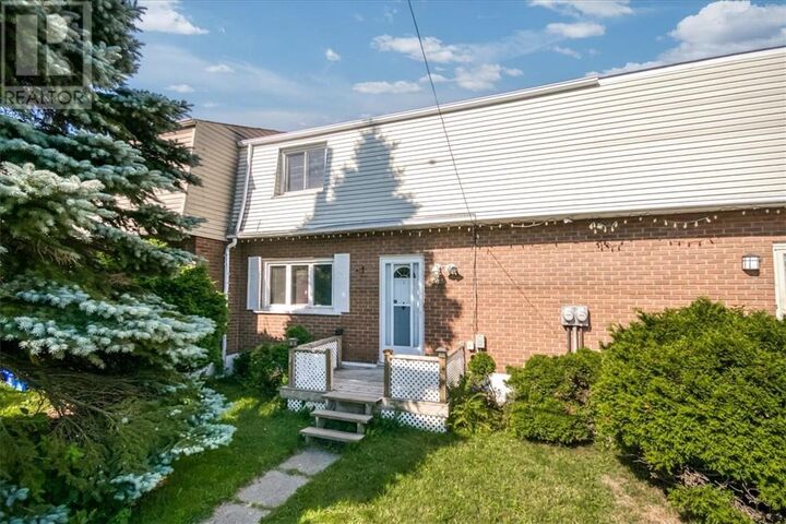 187 Metcalfe Avenue — photo 1